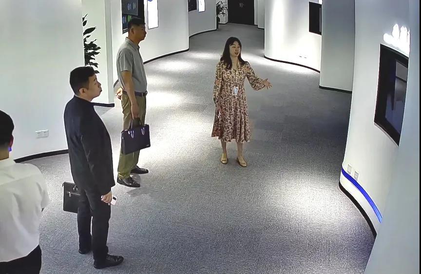 吉林省高?？萍汲晒D(zhuǎn)化促進(jìn)會副秘書長付巖蒞臨健培科技考察調(diào)研