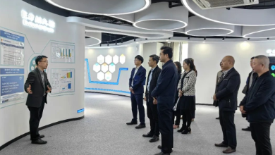 重慶市南岸區(qū)區(qū)委常委、組織部部長楊繼成一行蒞臨健培科技考察調(diào)研