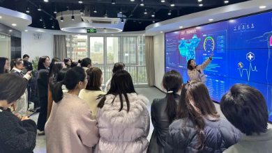 蕭山華數(shù)考察團赴健培科技考察調(diào)研